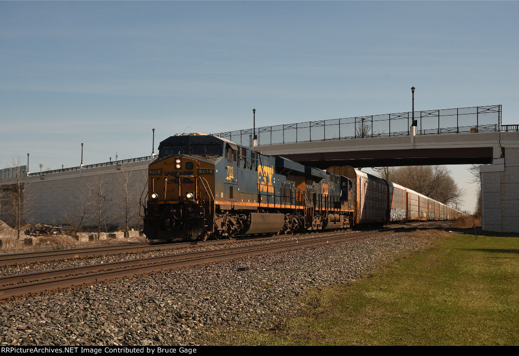 CSX 703